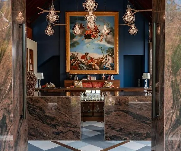 Hotel La Reserve 1785 - Adults Only 5*